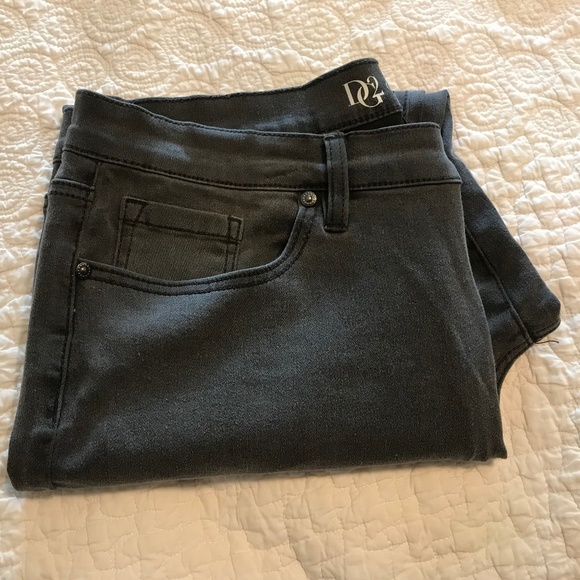 NWOT DG2 5-pocket dark gray jeans with gunmetal bling —virtual stretch (16P) - Picture 16 of 16